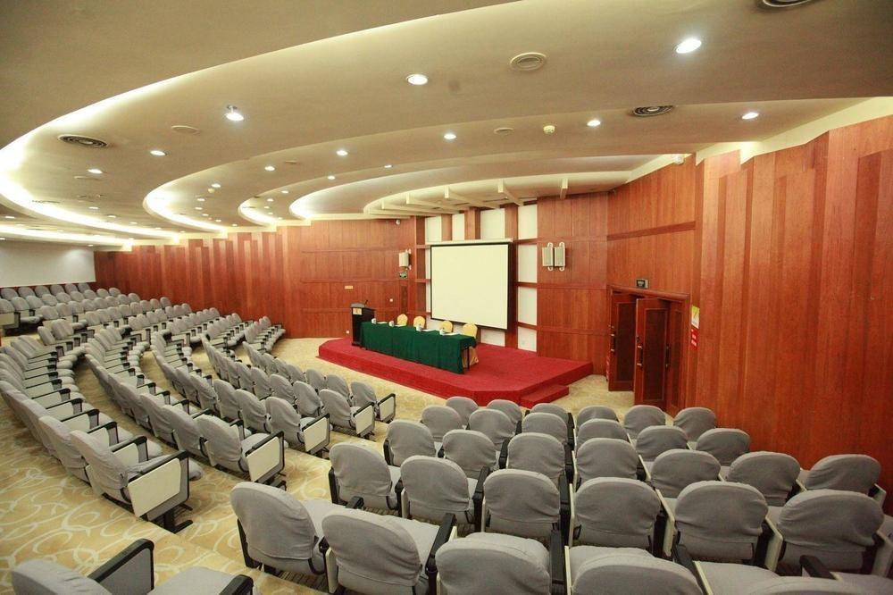 Weiselect Wanghu Hotel Кунмин Екстериор снимка