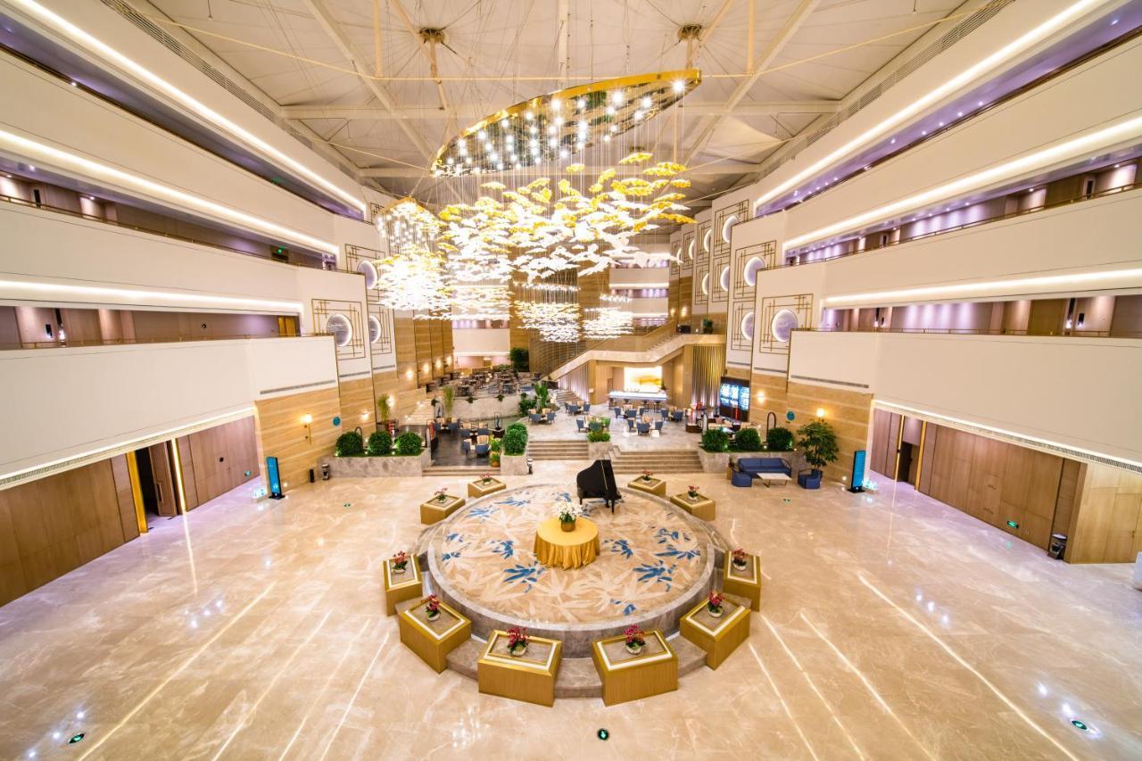 Weiselect Wanghu Hotel Кунмин Екстериор снимка